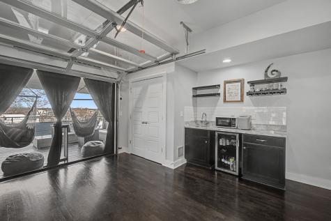 1802B 7th Avenue, N Nashville TN 37208
