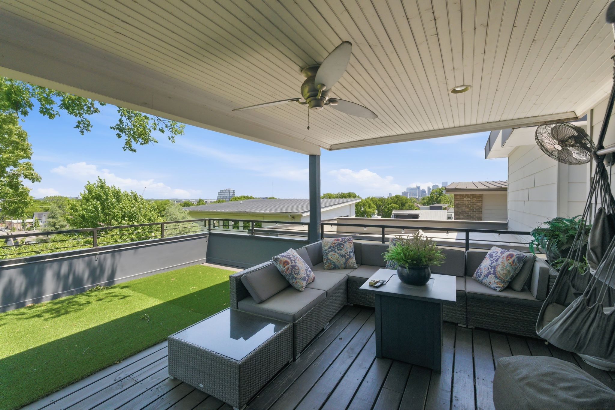 1802B 7th Avenue, N Nashville TN 37208