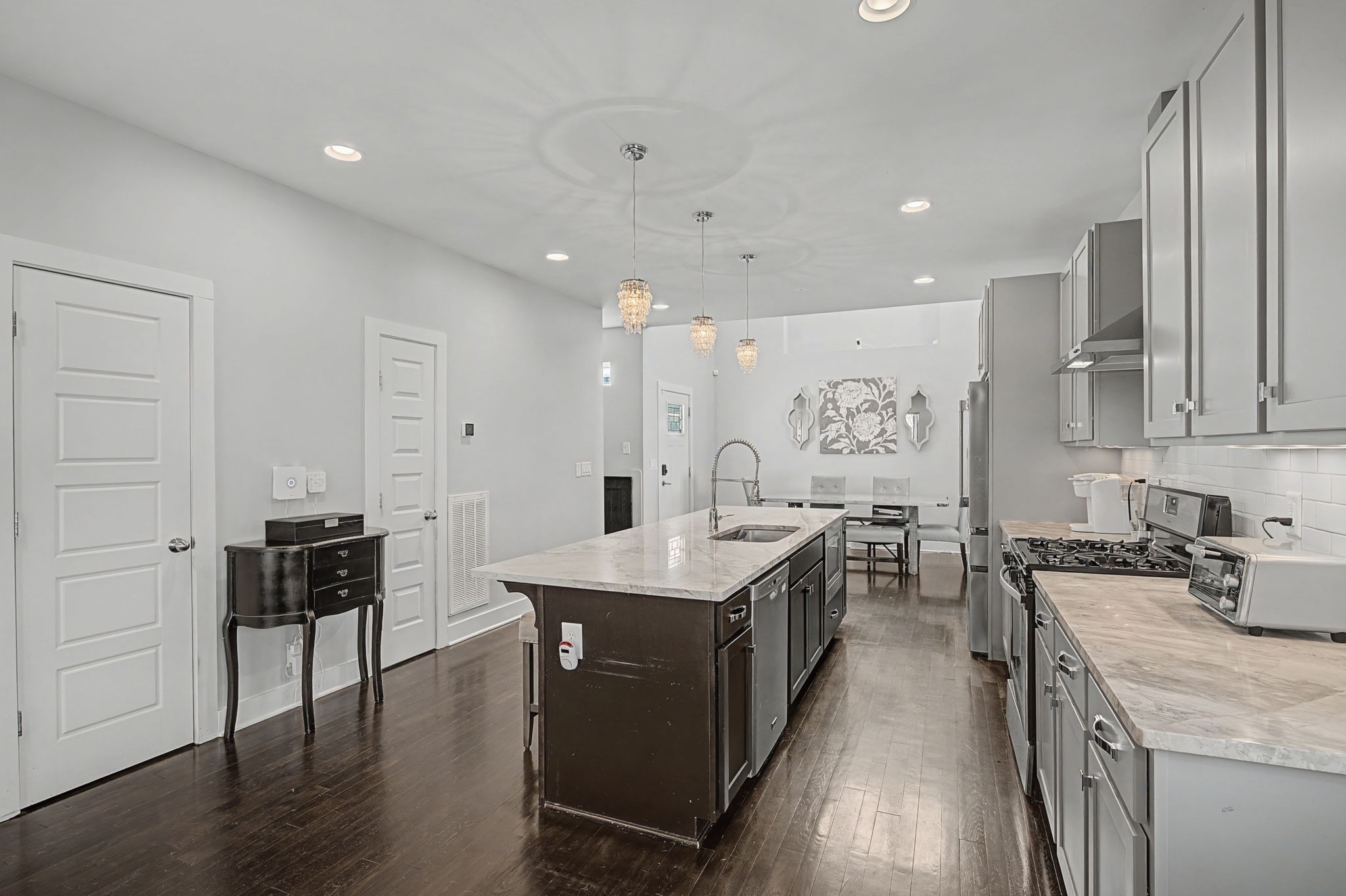 1802B 7th Avenue, N Nashville TN 37208