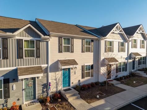 2757 Thornton Grove Boulevard Nashville TN 37207
