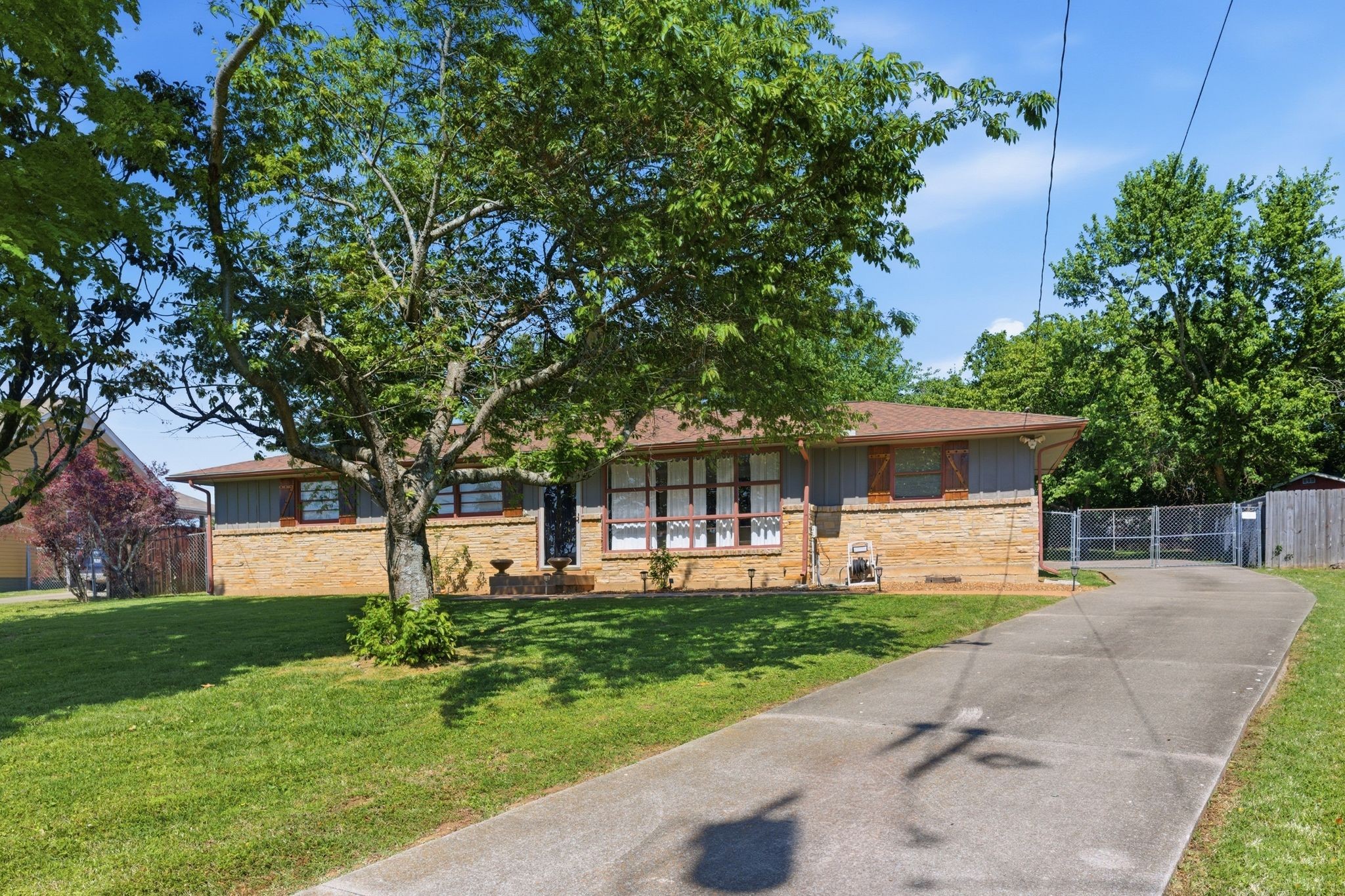 1047 Mitchell Road Nashville TN 37206