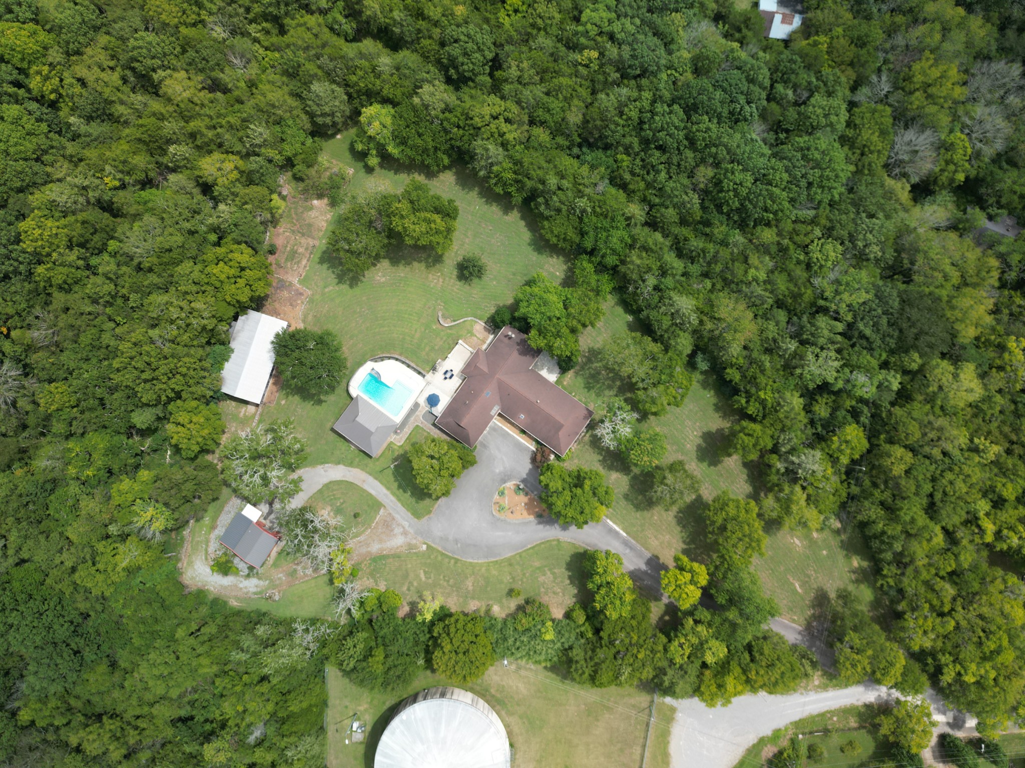 609 Cherokee Avenue Fayetteville TN 37334