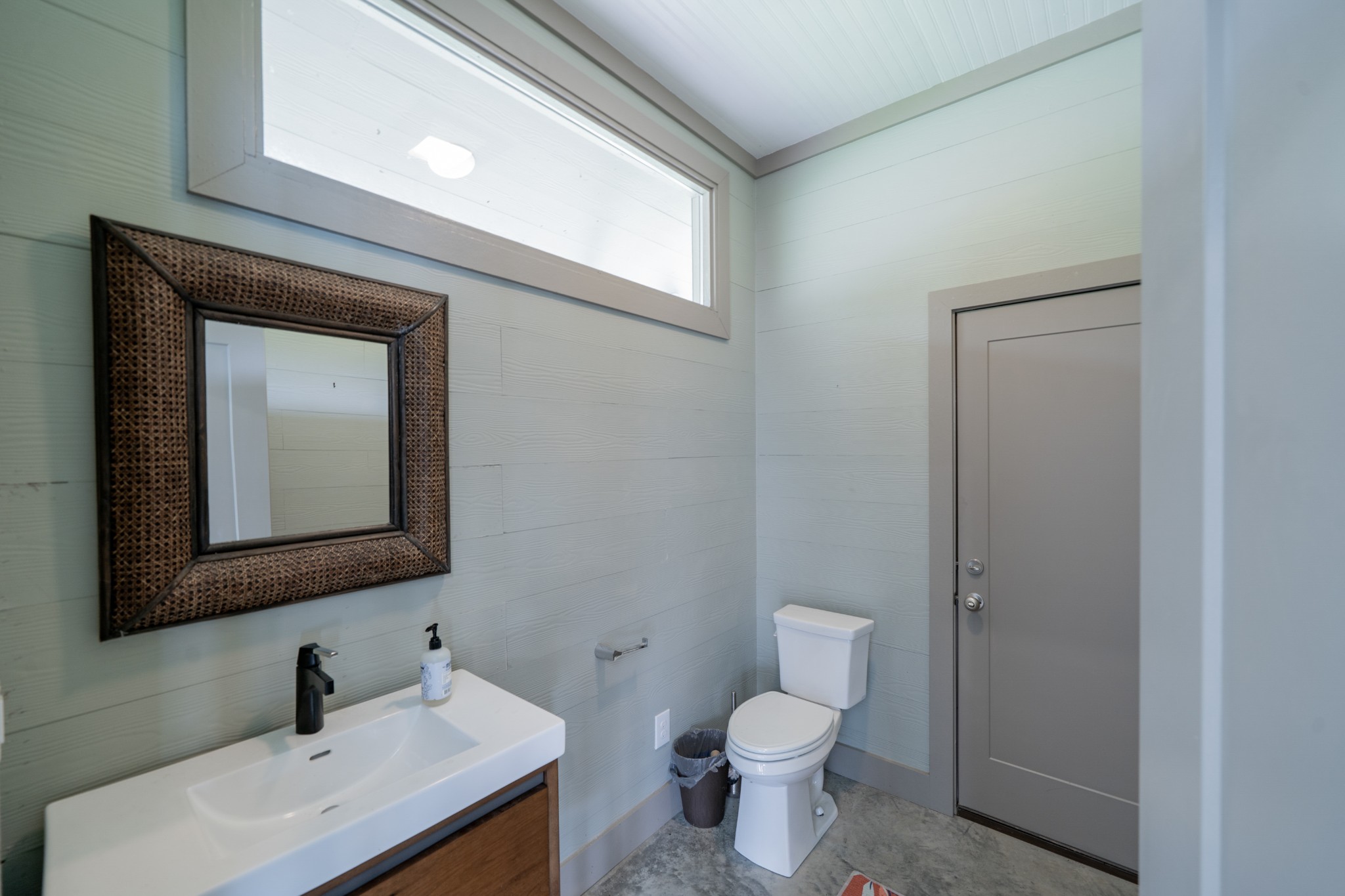 609 Cherokee Avenue Fayetteville TN 37334