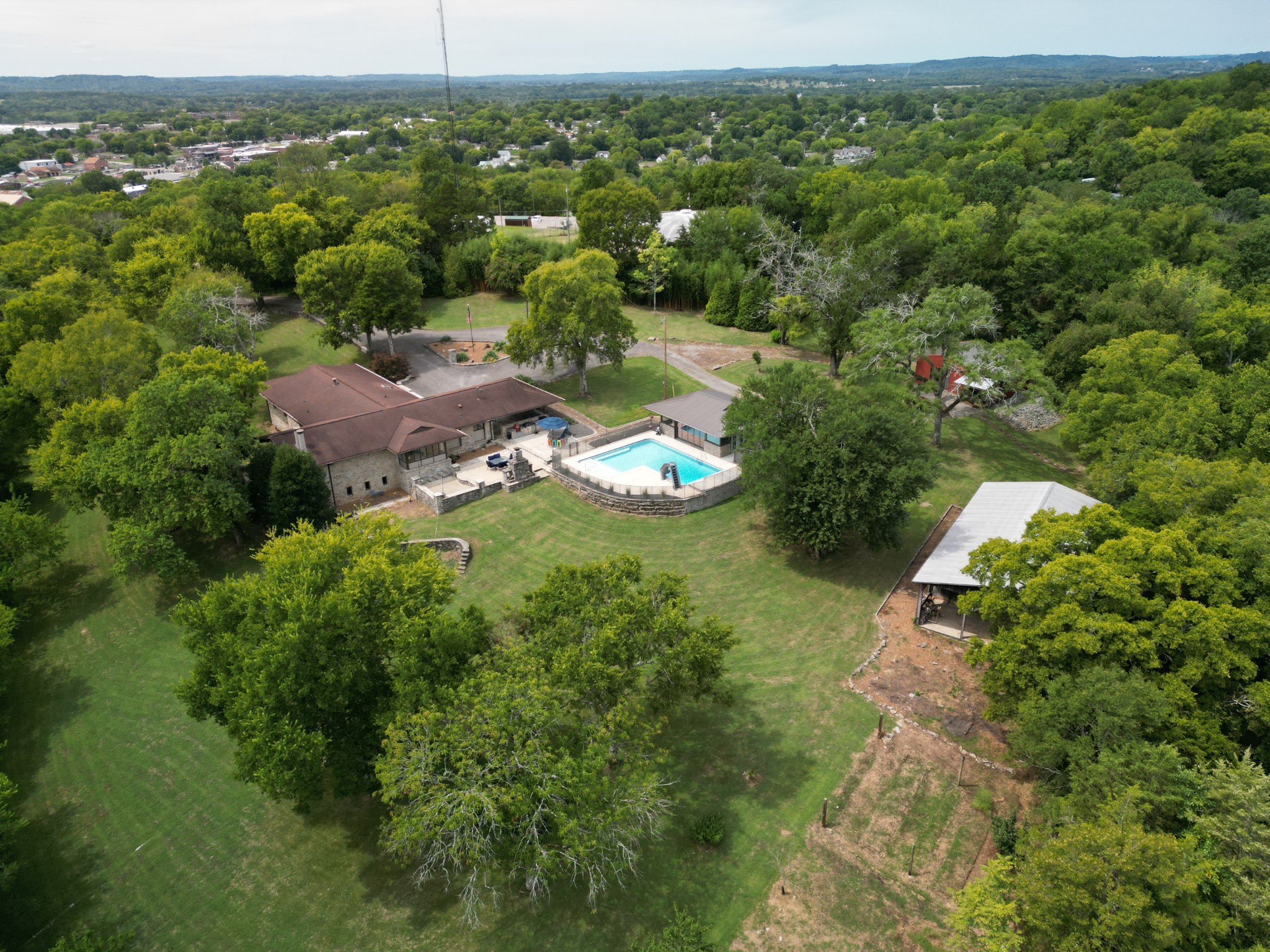 609 Cherokee Avenue Fayetteville TN 37334