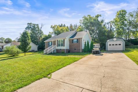 1027 Woodbrier Lane Greenbrier TN 37073