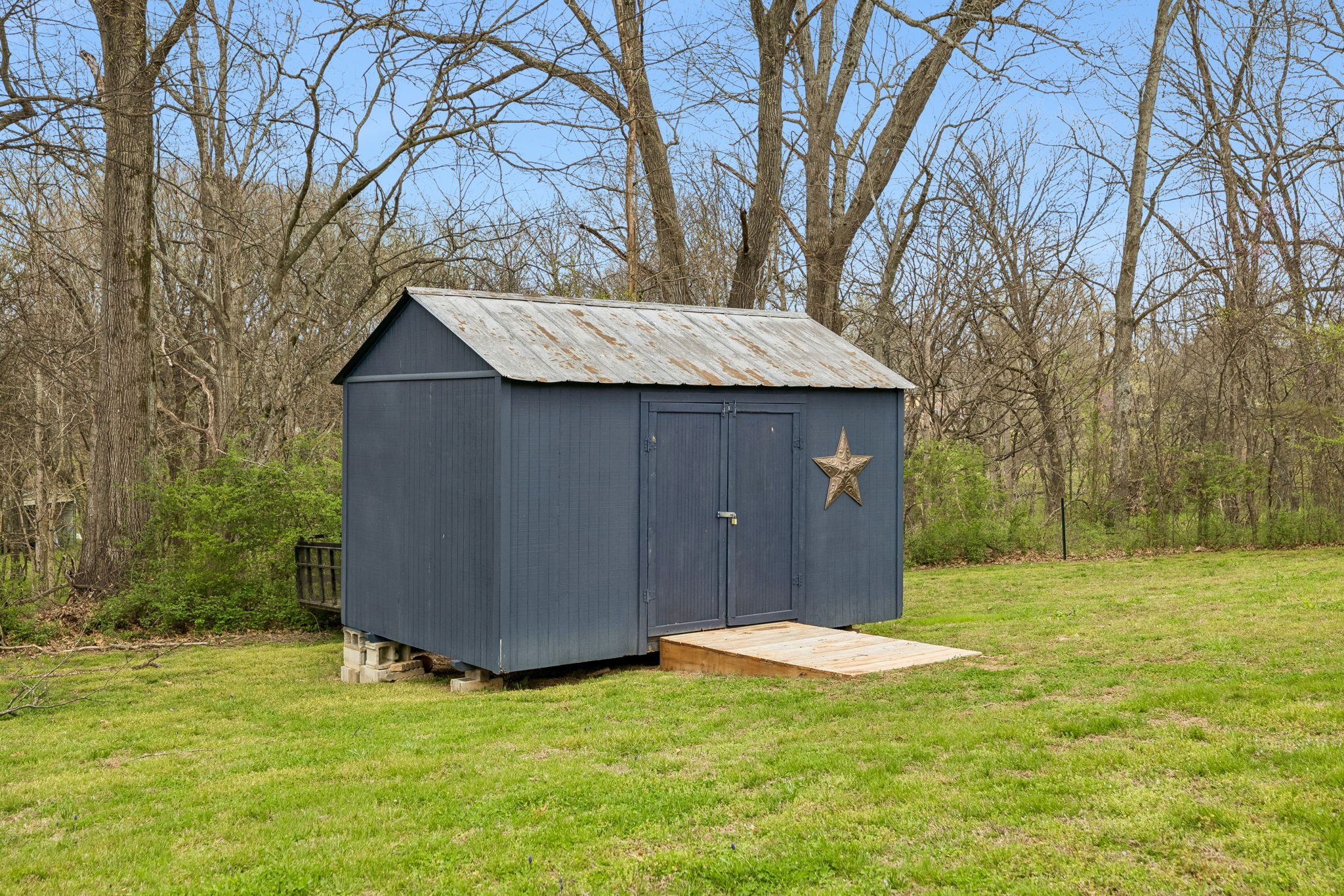 1141 John Sharp Road Columbia TN 38401