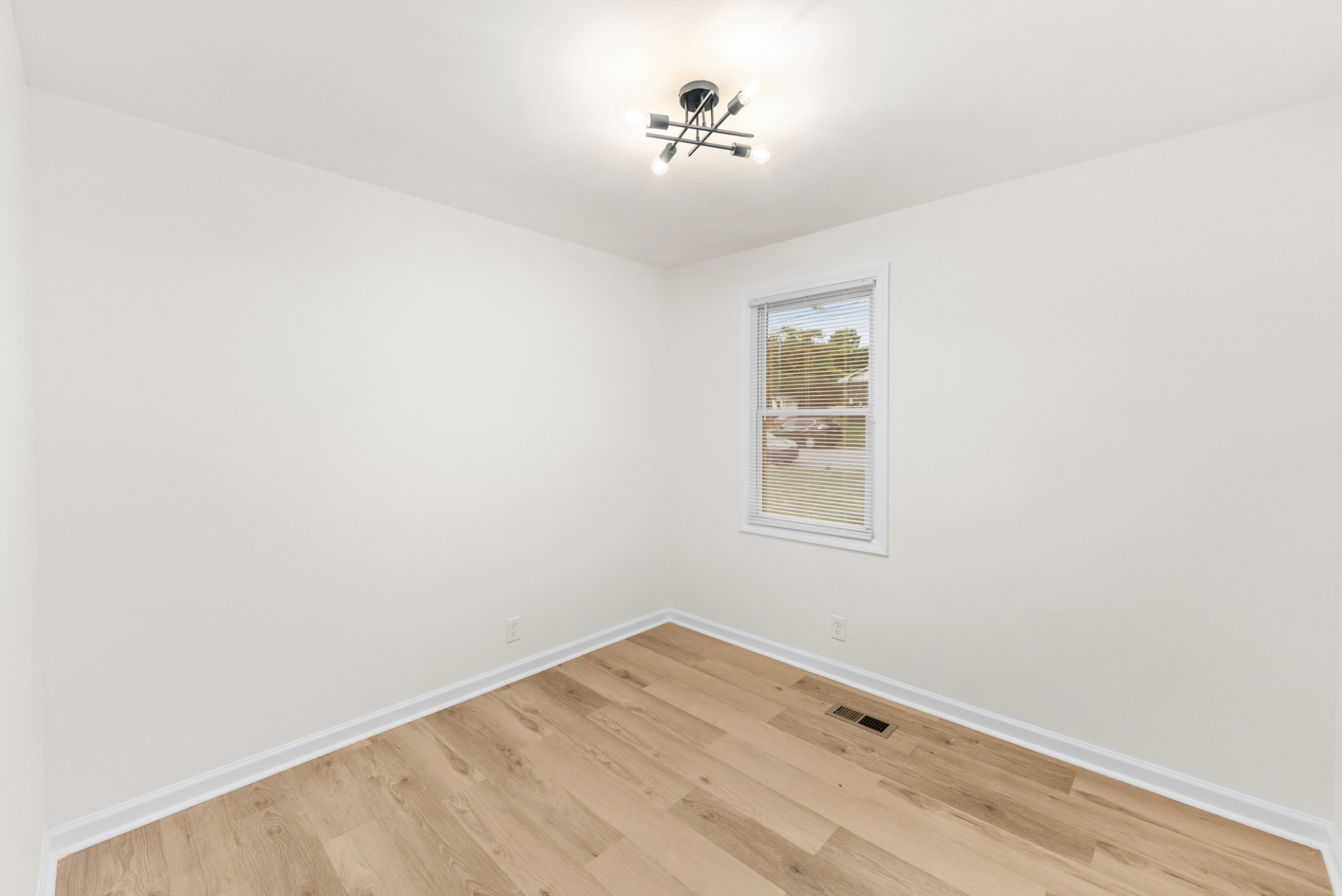 2503 Allenwood Drive Nashville TN 37207