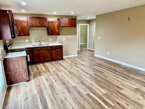 206 Hotel Street Decherd TN 37324