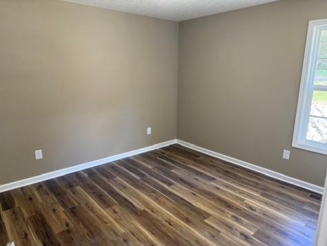 206 Hotel Street Decherd TN 37324