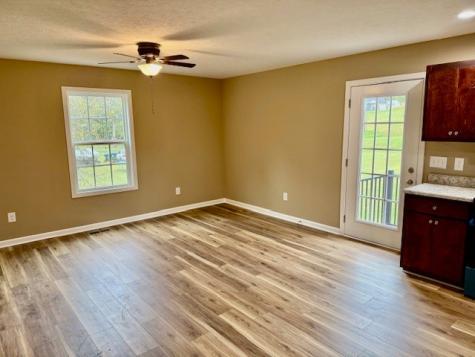 206 Hotel Street Decherd TN 37324