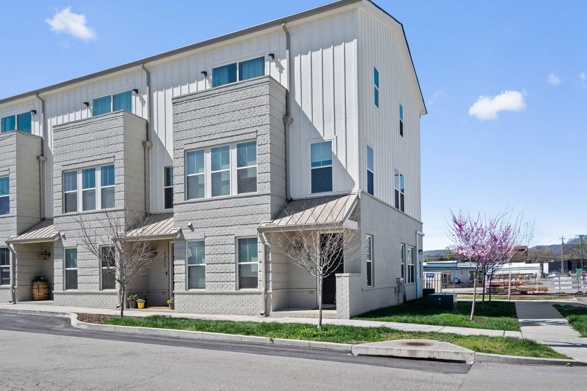 1705 Adams Street Chattanooga TN 37408