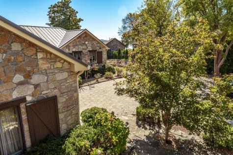 102 Bluegrass Circle Hendersonville TN 37075