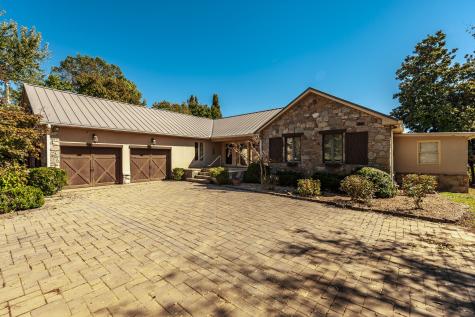 102 Bluegrass Circle Hendersonville TN 37075