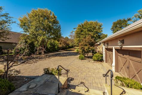 102 Bluegrass Circle Hendersonville TN 37075