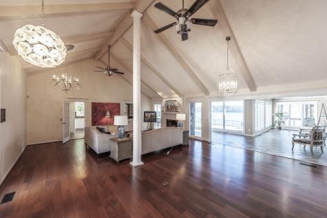102 Bluegrass Circle Hendersonville TN 37075