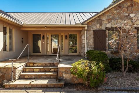 102 Bluegrass Circle Hendersonville TN 37075