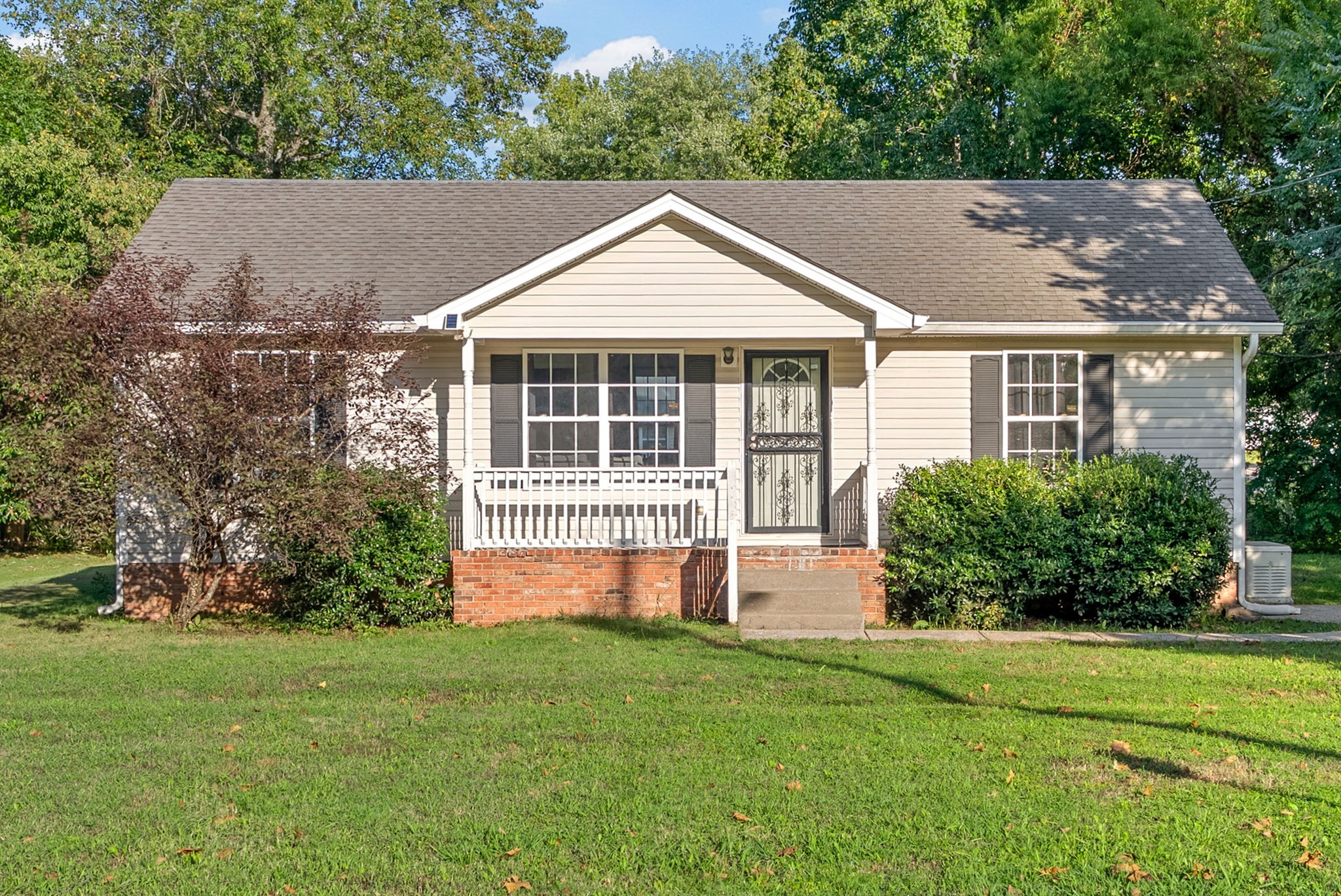 411 Buckeye Lane Clarksville TN 37042