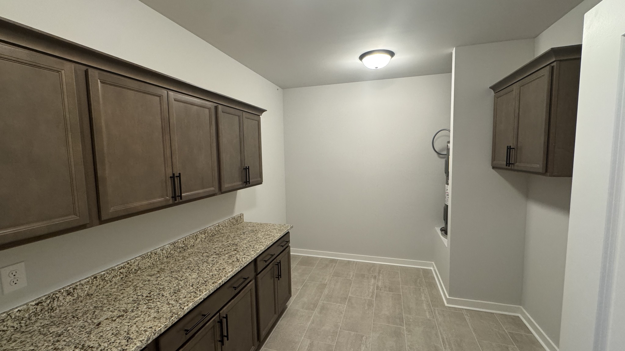 464 W Foxrun Springfield TN 37172