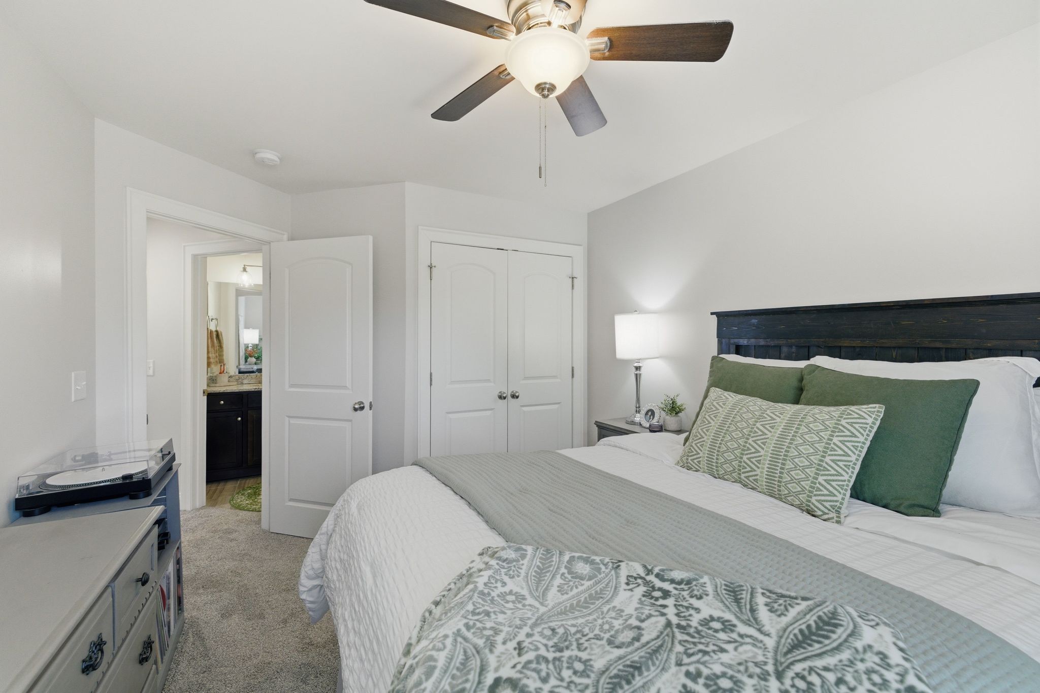 2359 Somerset Valley Drive Antioch TN 37013