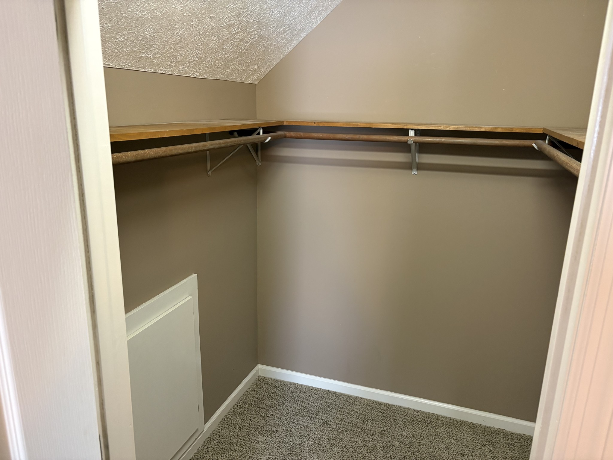 5234 Shellsford Road Mcminnville TN 37110
