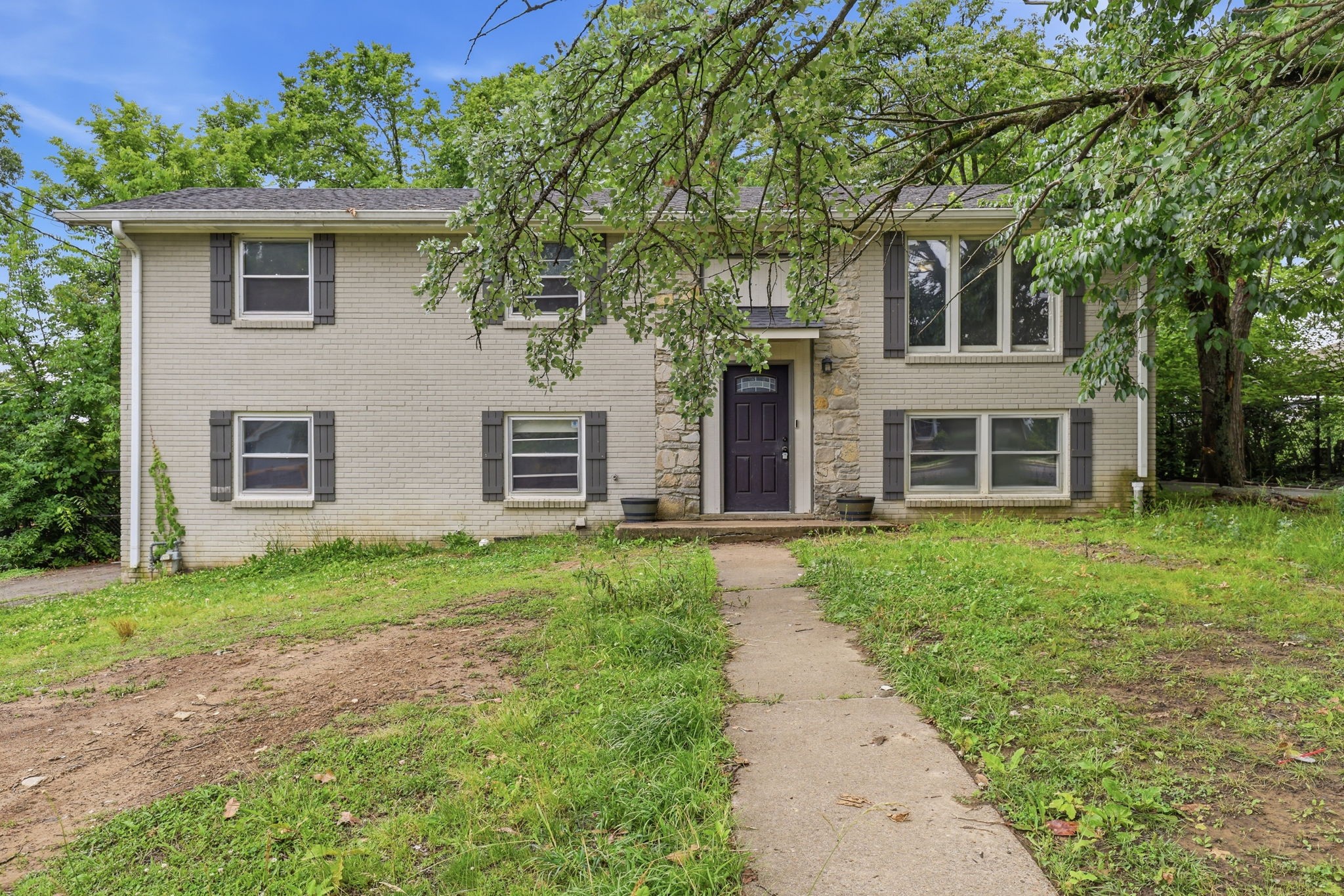 2615 Edge O Lake Drive Nashville TN 37217