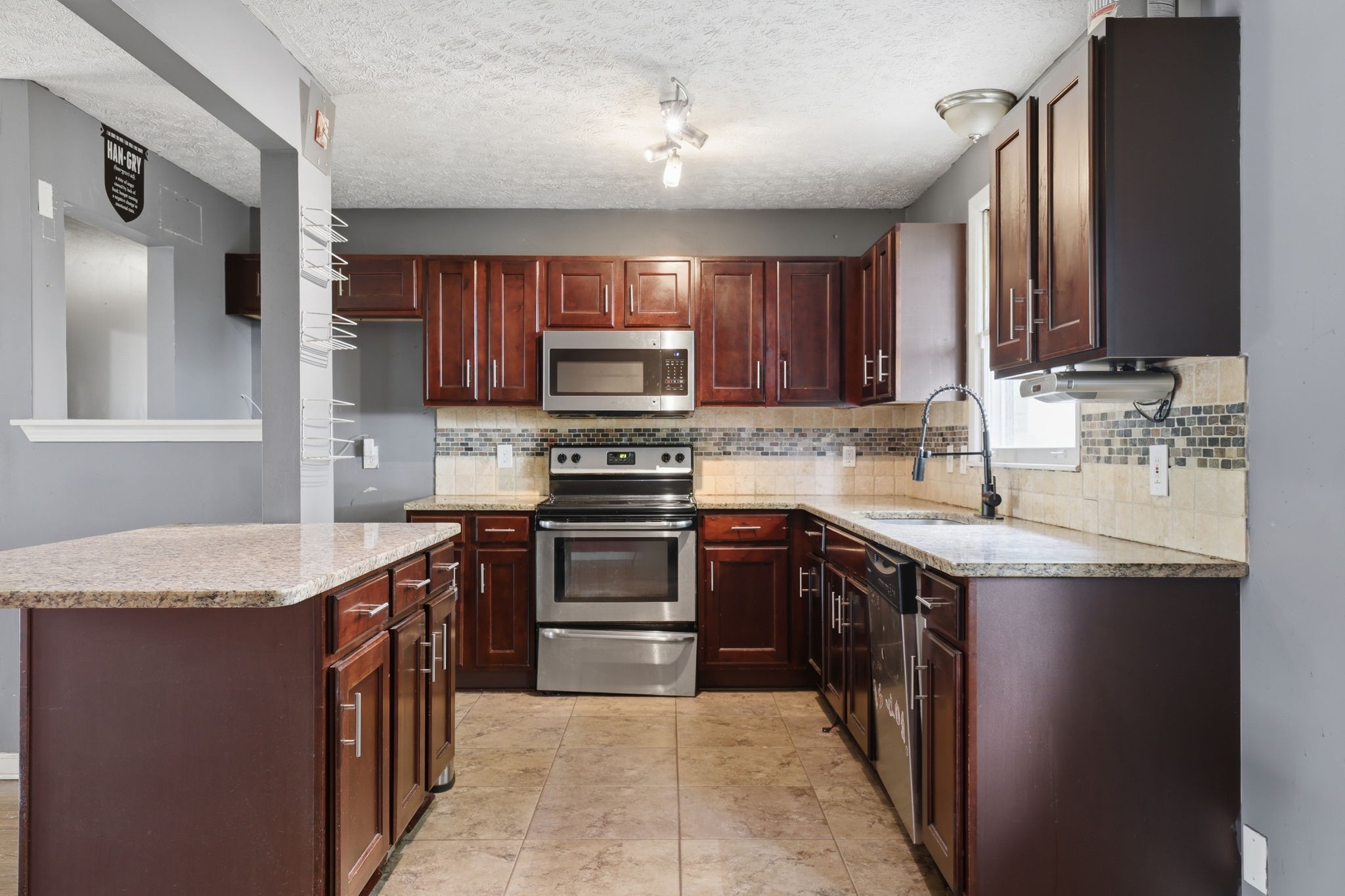 2615 Edge O Lake Drive Nashville TN 37217