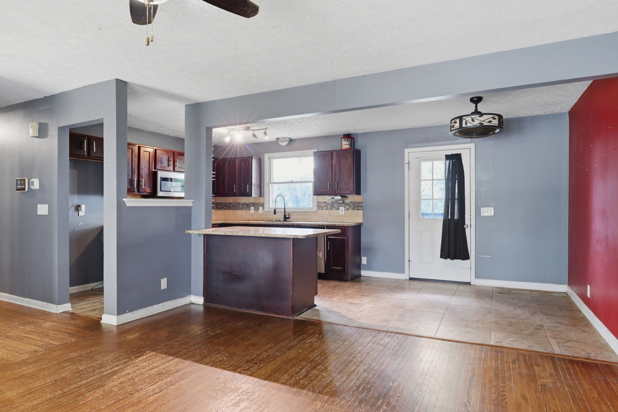 2615 Edge O Lake Drive Nashville TN 37217