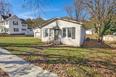 606 Holly Avenue South Pittsburg TN 37380