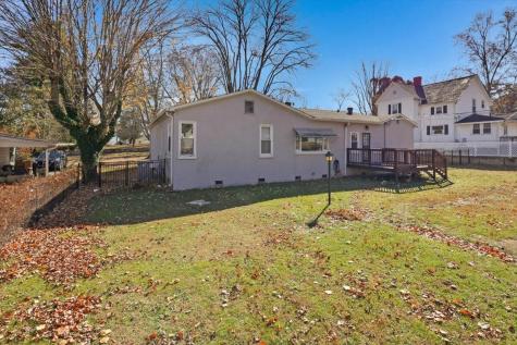 606 Holly Avenue South Pittsburg TN 37380