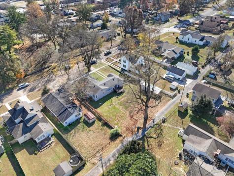 606 Holly Avenue South Pittsburg TN 37380