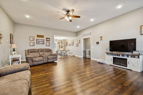 70 Hayden Drake Lane Lafayette TN 37083