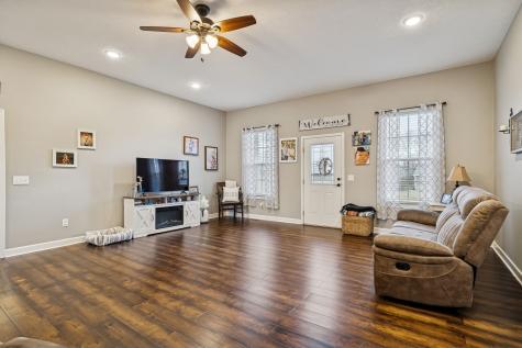 70 Hayden Drake Lane Lafayette TN 37083