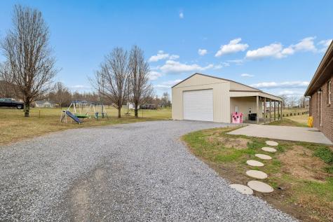 70 Hayden Drake Lane Lafayette TN 37083