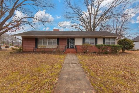 203 S Fairgrounds Street Jackson TN 38301