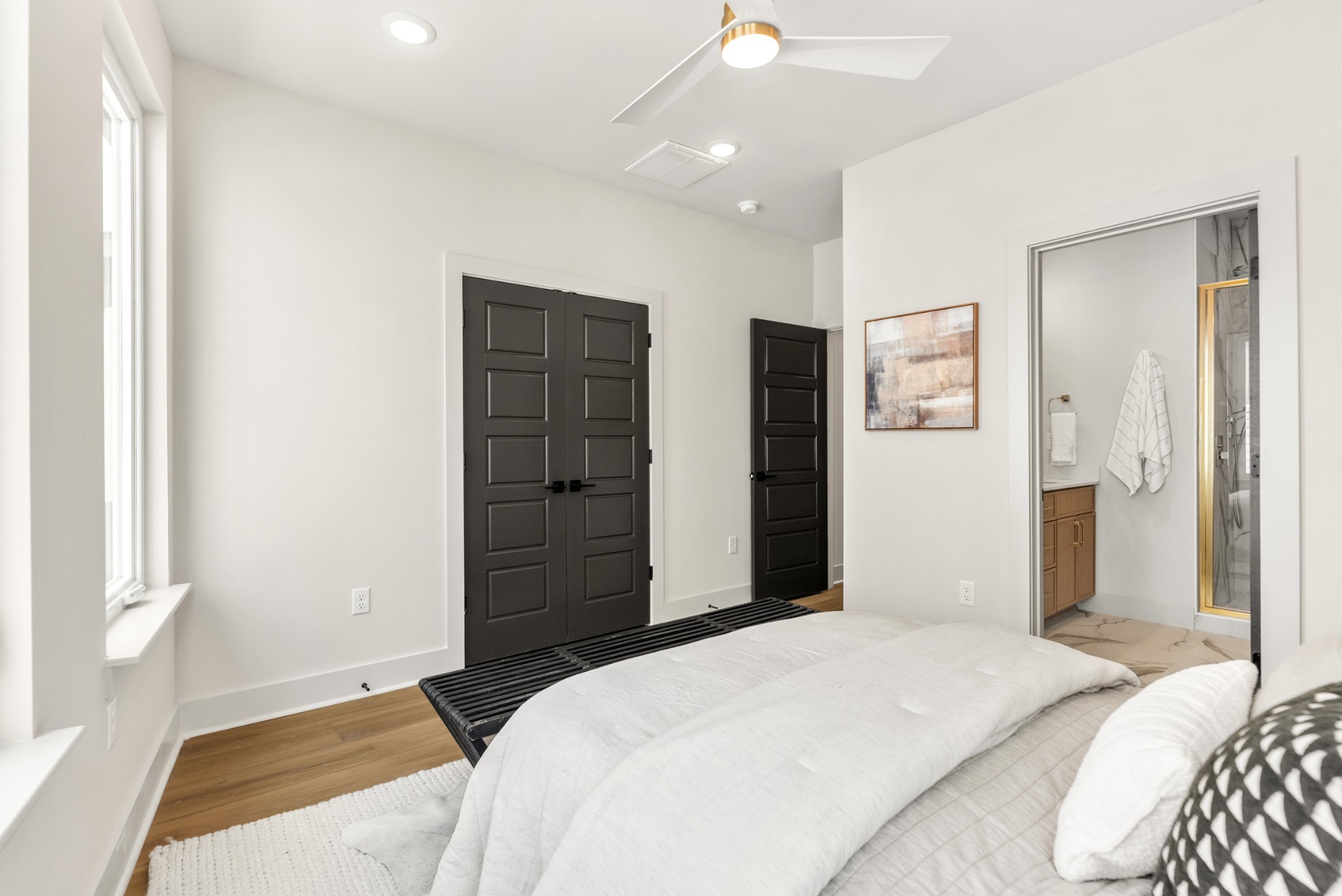 1043 E Trinity Lane Nashville TN 37216