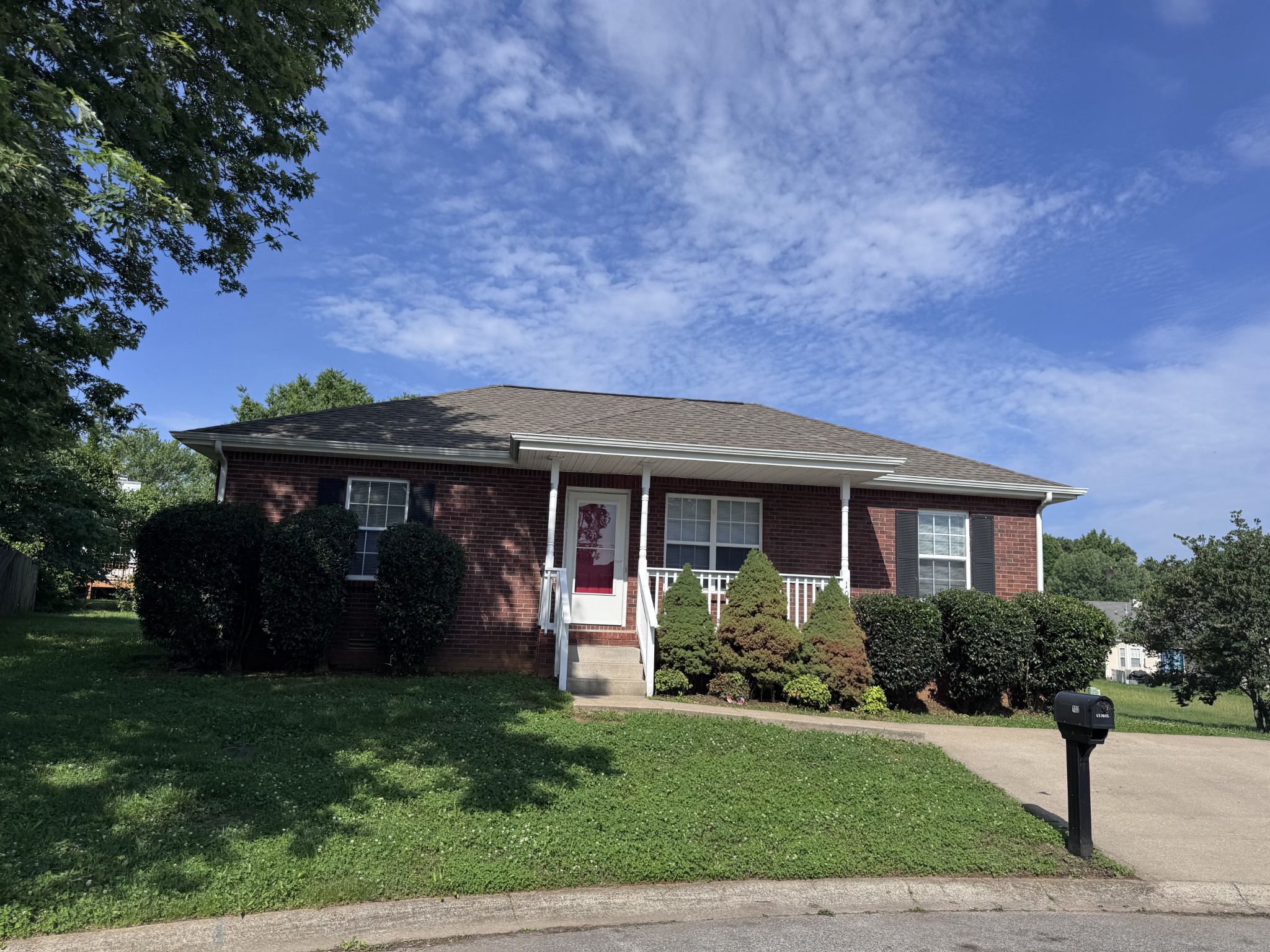 102 Eaglewood Court Clarksville TN 37042