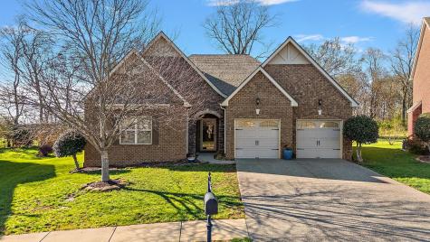 535 Cloverhill Lane Lebanon TN 37090