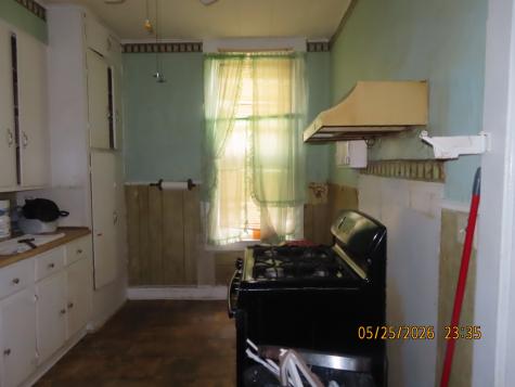 521 N Hays Avenue Jackson TN 38301