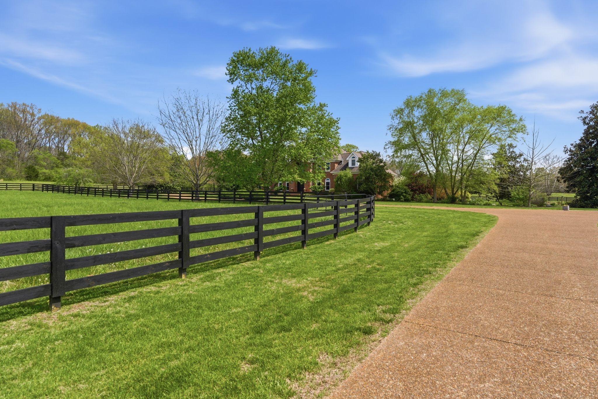 6520 Bridle Way Drive College Grove TN 37046