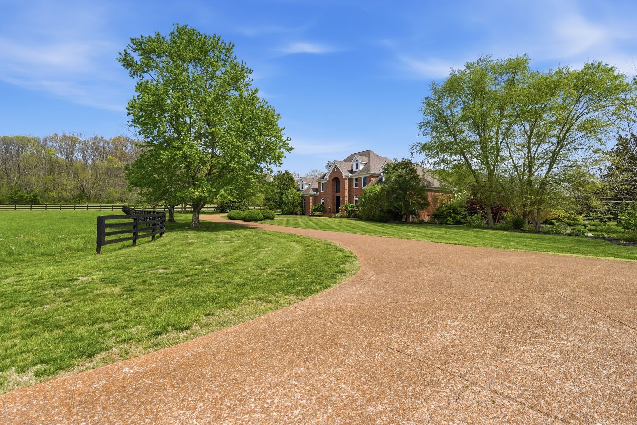 6520 Bridle Way Drive College Grove TN 37046