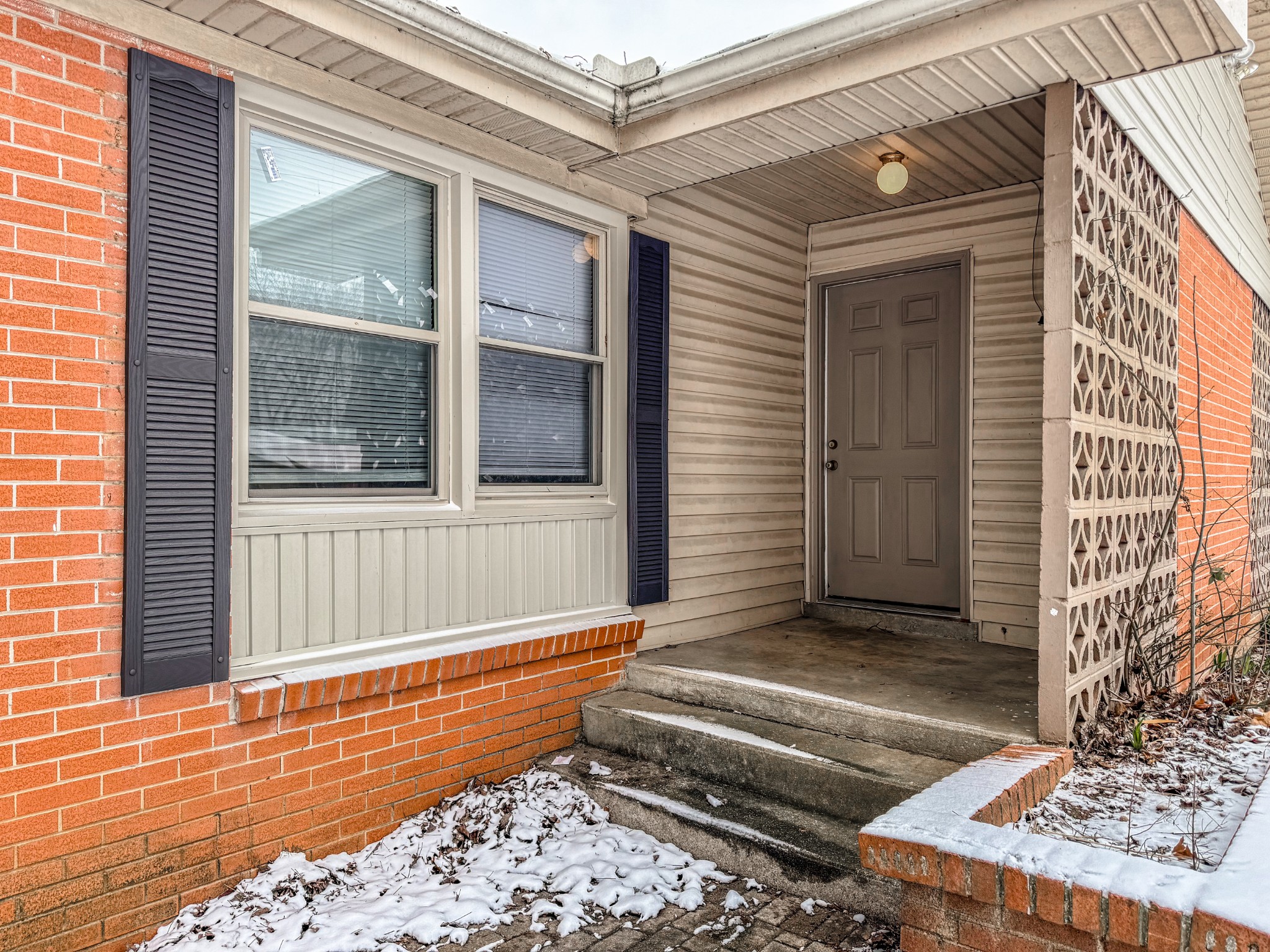2010 Bartway Drive Murfreesboro TN 37130