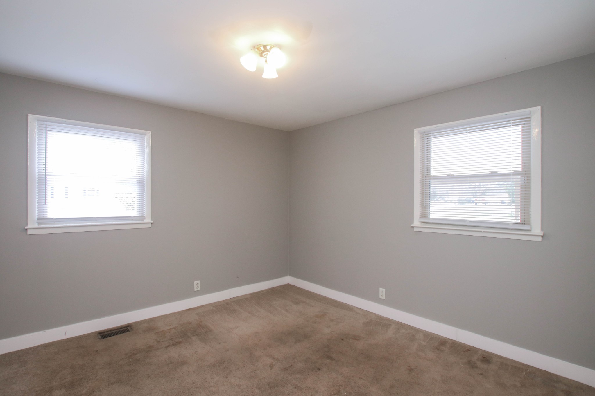 2010 Bartway Drive Murfreesboro TN 37130