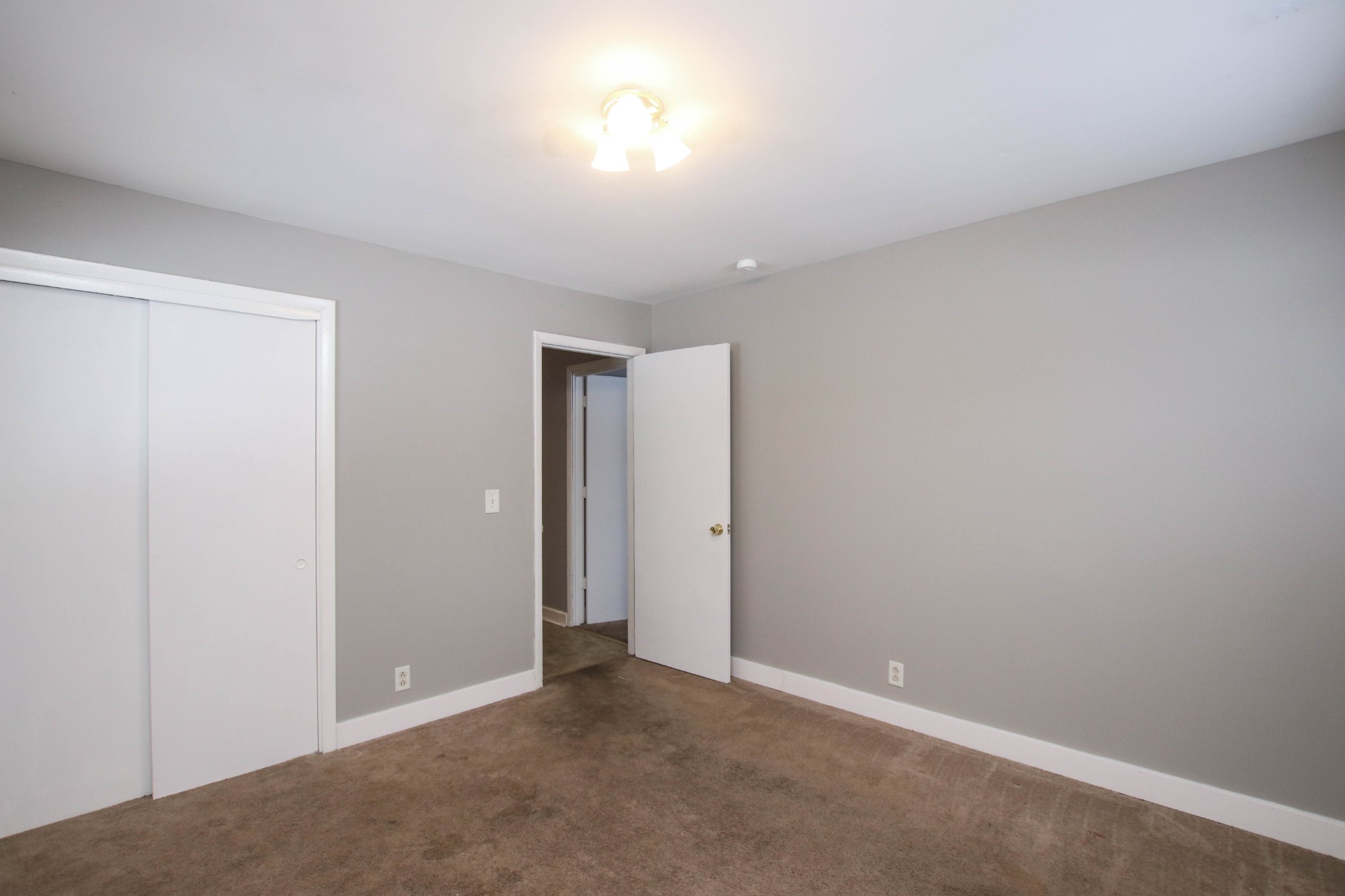 2010 Bartway Drive Murfreesboro TN 37130