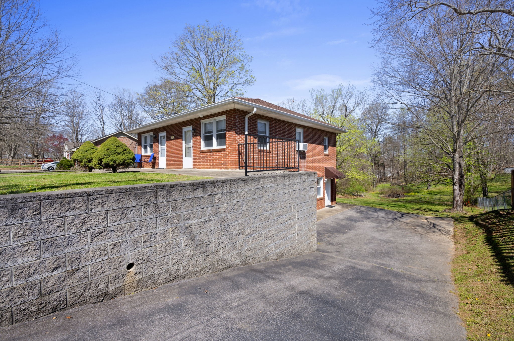 521 Hawkins Road Clarksville TN 37040