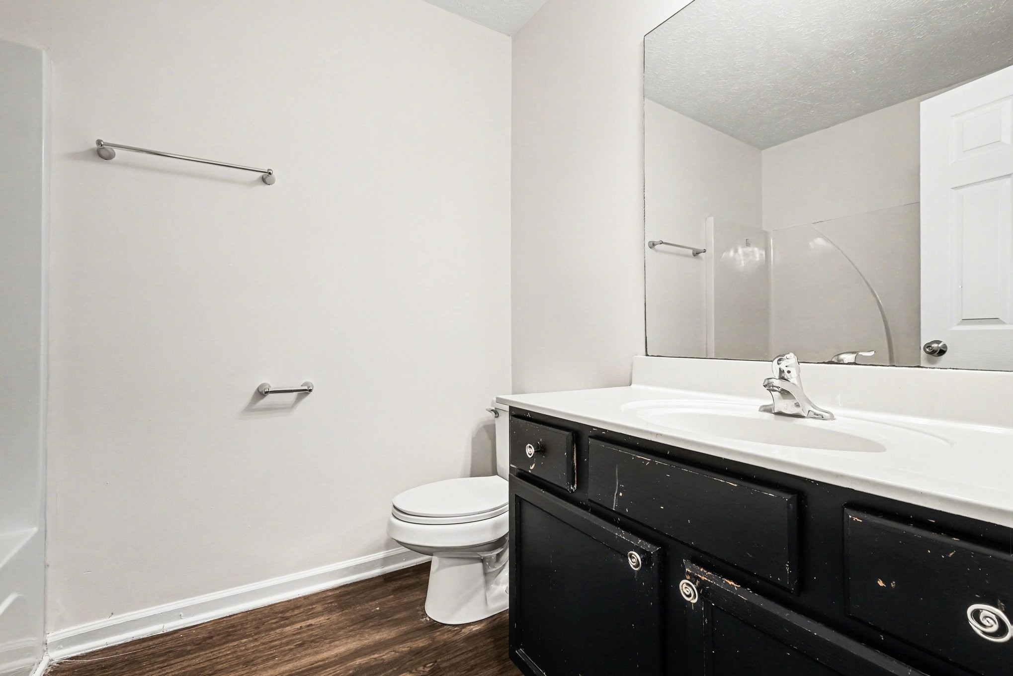 1375 E Nir Shreibman Boulevard La Vergne TN 37086