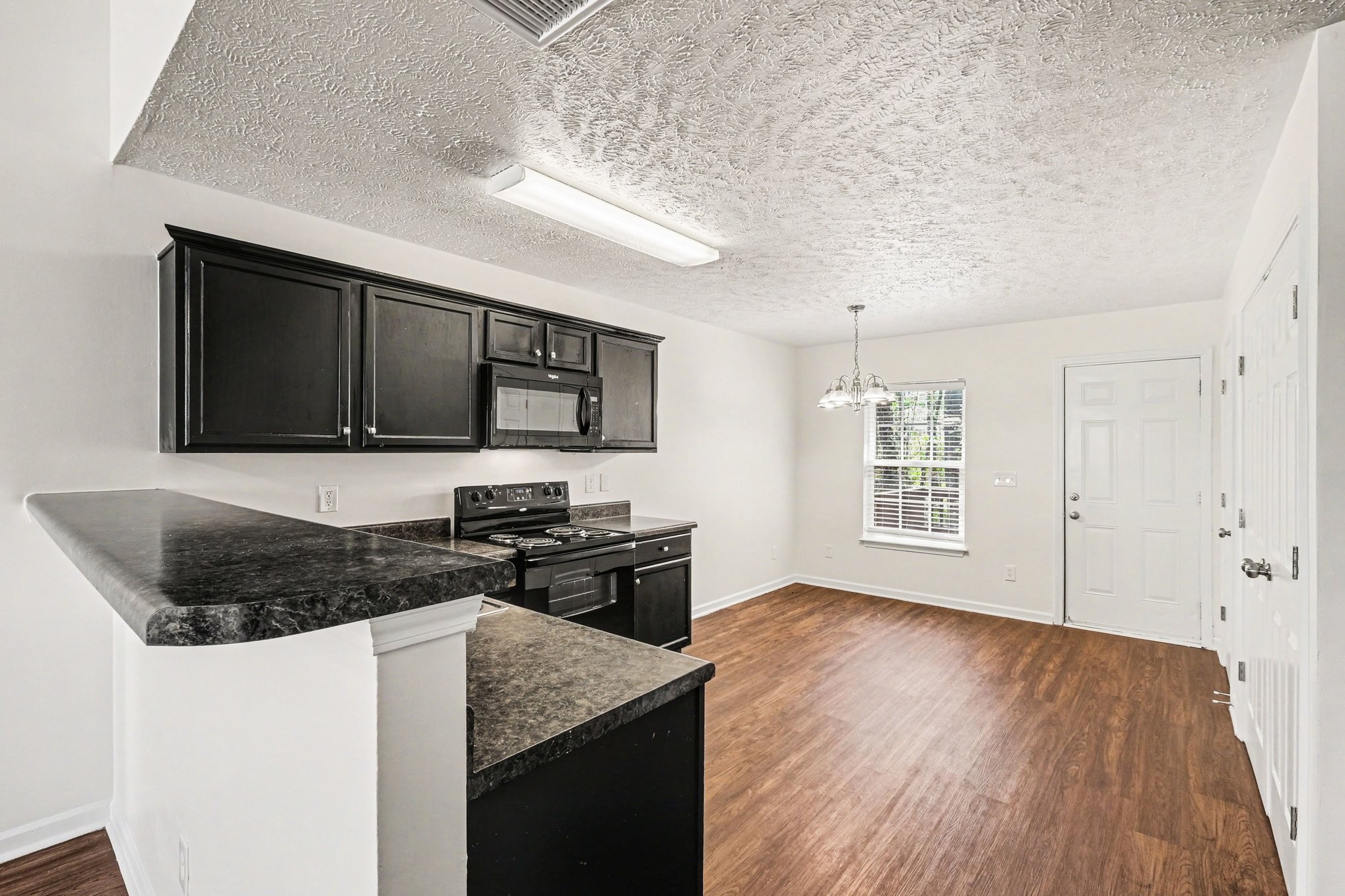 1375 E Nir Shreibman Boulevard La Vergne TN 37086