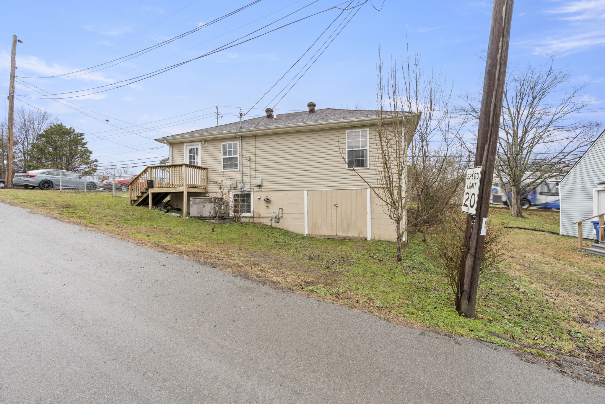 767 Woodmont Boulevard Clarksville TN 37040