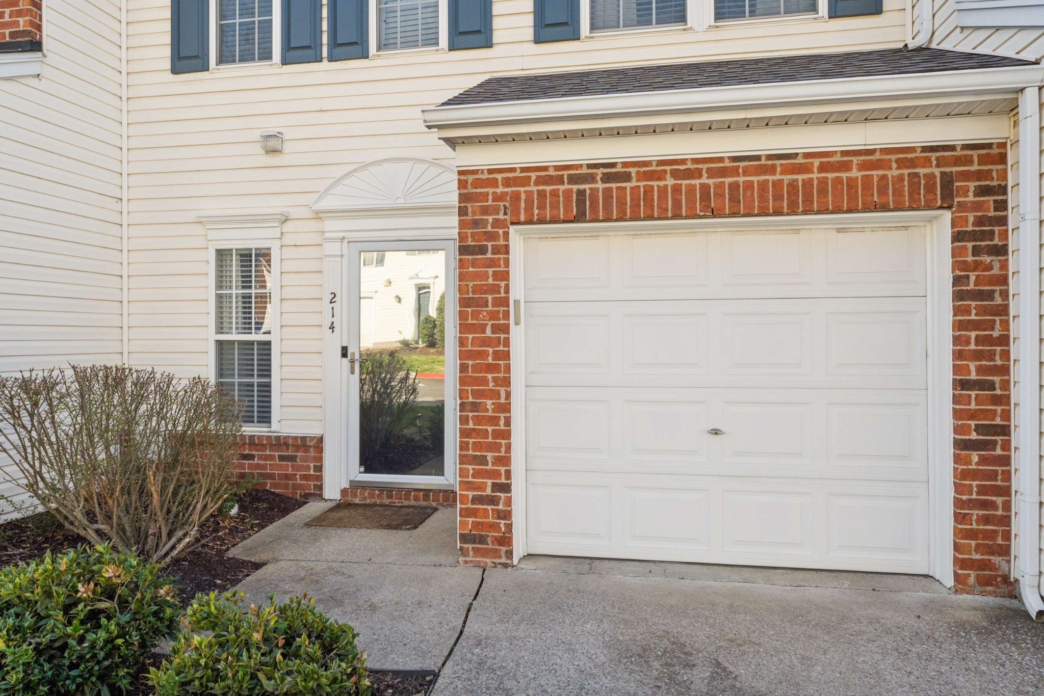 7277 Charlotte Pike Nashville TN 37209