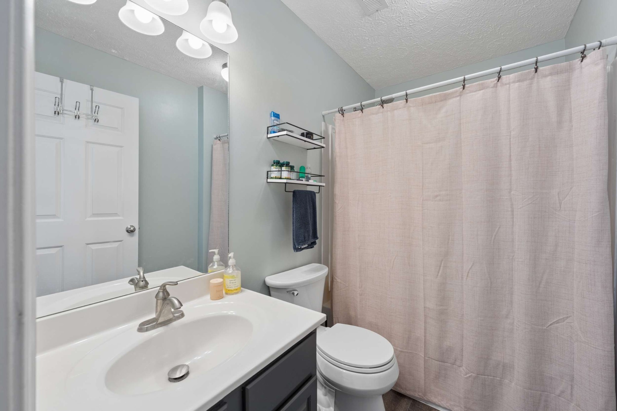 7277 Charlotte Pike Nashville TN 37209