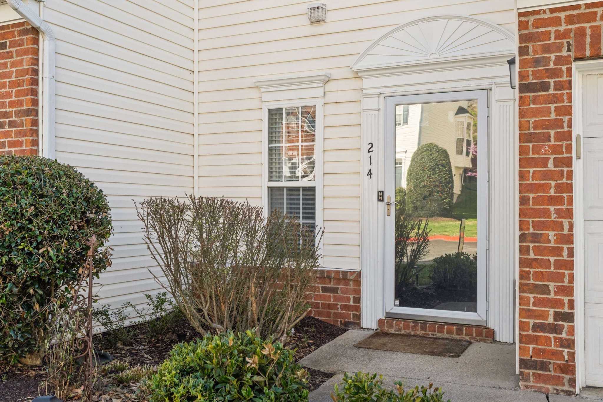 7277 Charlotte Pike Nashville TN 37209